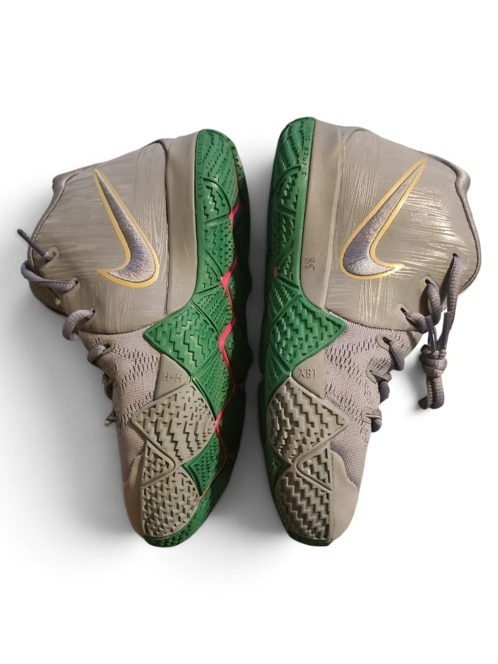 Nike Kids Kyrie 4 Gray Sneakers with Gold Logo Accents